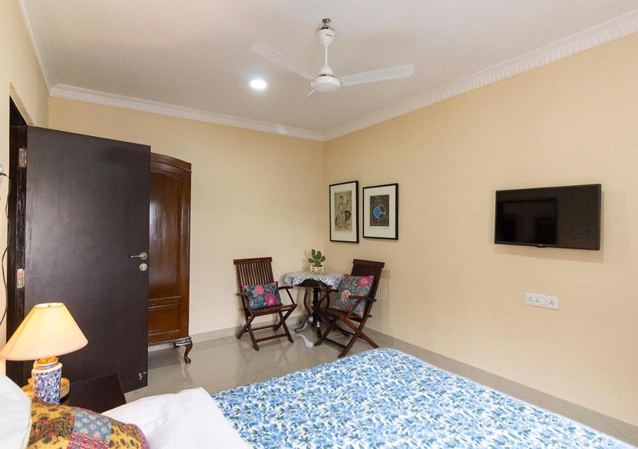 Neelam Bed & Breakfast Kalkutta Exterior foto