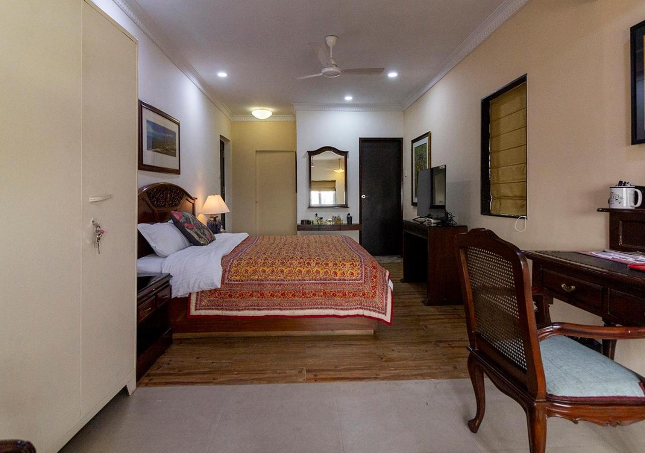 Neelam Bed & Breakfast Kalkutta Exterior foto